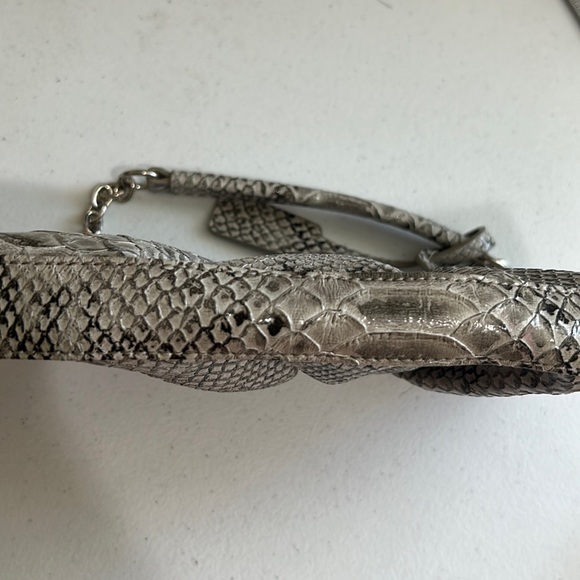 Worthington, Gray & Black, Snakeskin Purse with Chainlink Strap - Picture 9 of 9